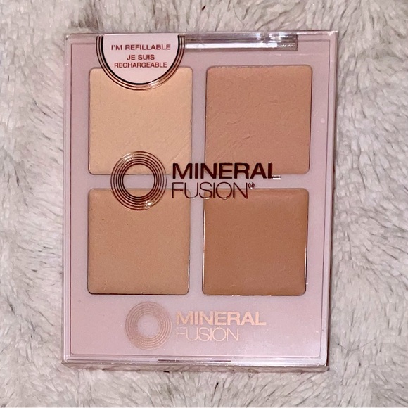 Mineral Fusion Refillable Concealer Palette Full Coverage in Indulgence - Picture 1 of 12